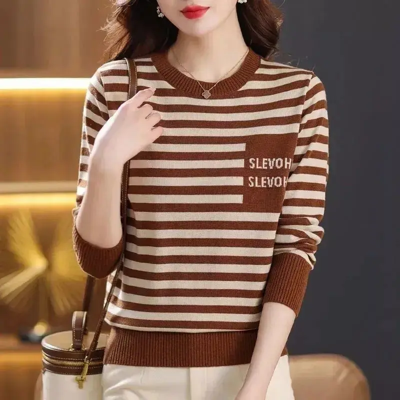 Свободный женский вязаный свит – обзор и цена Women'S Fashion Trends Fall 2025